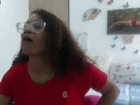 BustyMilf  online show from March 21, 3:24 pm