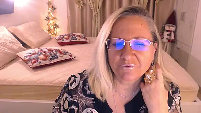 Raisshy online show from December 21, 3:31 pm