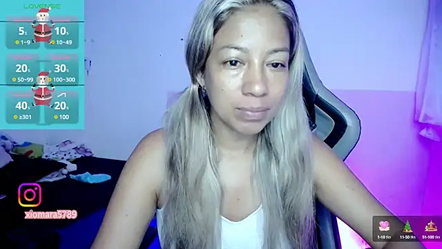 ninatiny online show from December 14, 11:50 am