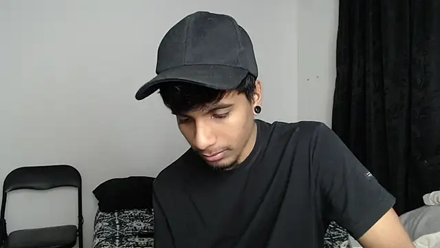 stevenosori online show from November 3, 3:41 am