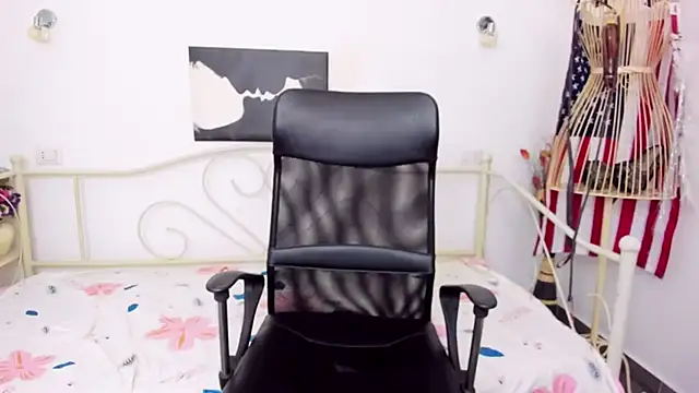 jessystarr online show from February 14, 6:51 pm