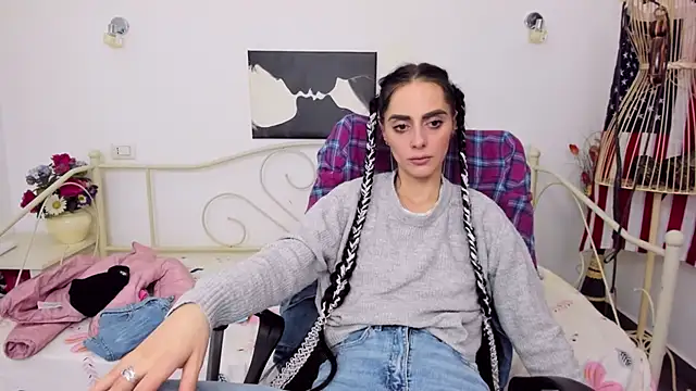 jessystarr online show from February 16, 3:26 am