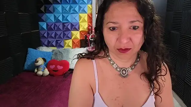 katifoxx online show from October 6, 2:58 pm