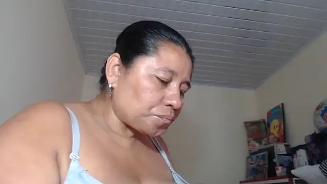 Snapshot of adrixxx38 chatting on October 4, 4:49 pm adrixxx38 online show from October 4, 4:49 pm