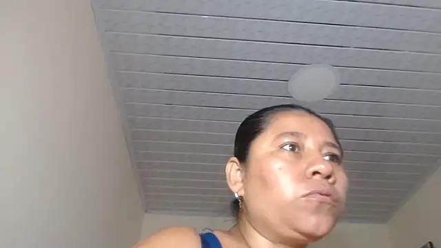 Snapshot of adrixxx38 chatting on October 7, 5:43 pm adrixxx38 online show from October 7, 5:43 pm