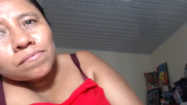 Snapshot of adrixxx38 chatting on October 16, 6:31 pm adrixxx38 online show from October 16, 6:31 pm