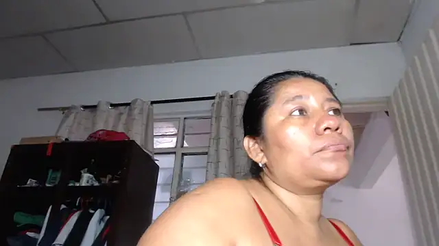 Snapshot of adrixxx38 chatting on November 27, 9:50 pm adrixxx38 online show from November 27, 9:50 pm