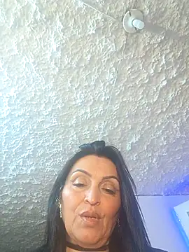 Snapshot of zullyxhot chatting on November 14, 8:07 pm zullyxhot online show from November 14, 8:07 pm