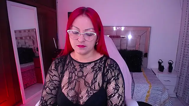 Snapshot of salomecastro_ chatting on September 30, 3:44 am salomecastro online show from September 30, 3:44 am