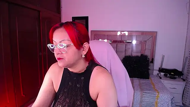 Snapshot of salomecastro_ chatting on October 29, 4:15 am salomecastro online show from October 29, 4:15 am