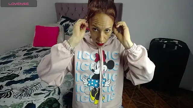 cristin doll  online show from February 21, 9:43 pm