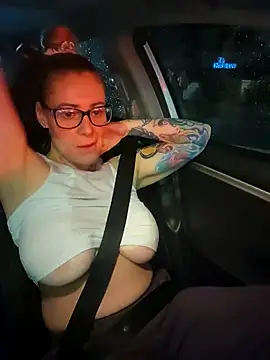 HollyTattoo online show from December 9, 11:03 pm