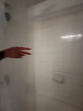 HollyTattoo online show from September 25, 11:47 am