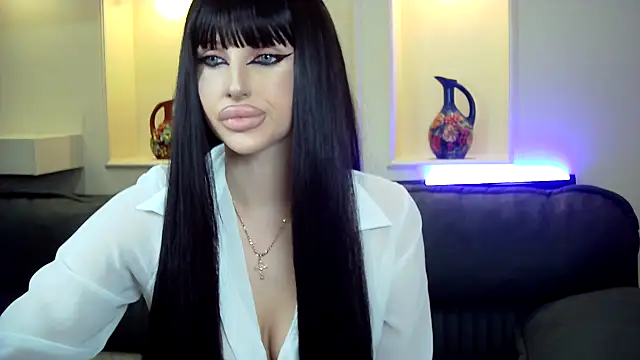 Lady Joli online show from December 18, 3:07 pm