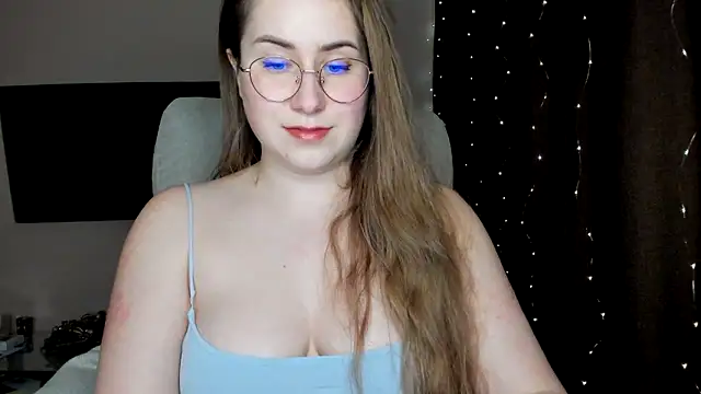 SeasonalSomeone online show from January 31, 10:21 pm