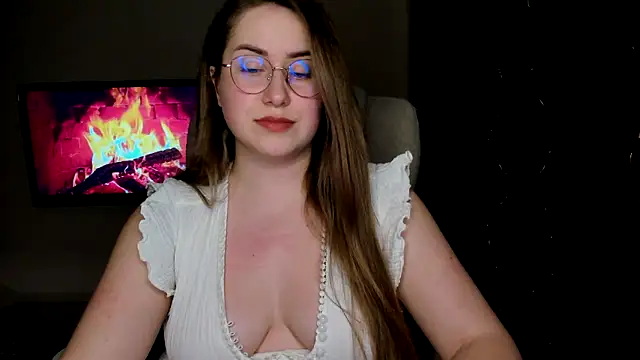 SeasonalSomeone online show from March 13, 9:37 pm