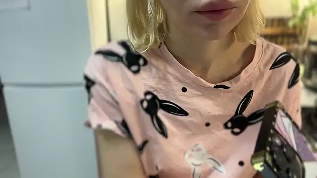 BowToYourWeakness online show from December 28, 11:30 am