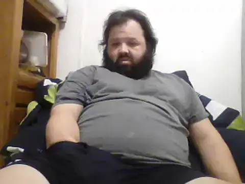 Snapshot of Strongbutgentle36 chatting on December 26, 4:21 am Strongbutgentle36 online show from December 26, 4:21 am