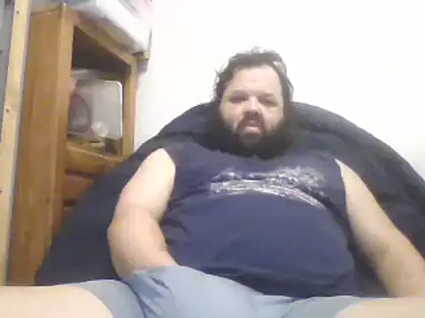 Snapshot of Strongbutgentle36 chatting on December 30, 6:42 am Strongbutgentle36 online show from December 30, 6:42 am