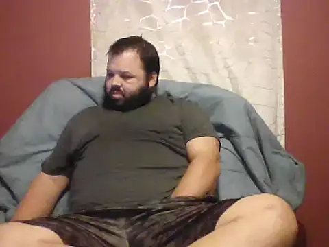 Snapshot of Strongbutgentle36 chatting on October 13, 8:58 am Strongbutgentle36 online show from October 13, 8:58 am