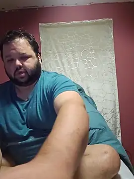 Snapshot of Strongbutgentle36 chatting on November 22, 6:34 am Strongbutgentle36 online show from November 22, 6:34 am