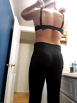 MaddyC6992 online show from February 8, 12:49 am