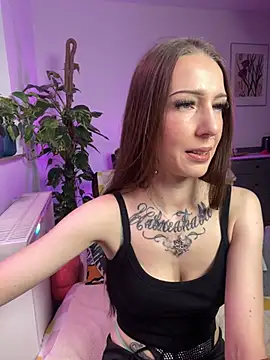 Trixie-Tainted online show from January 14, 2:53 pm