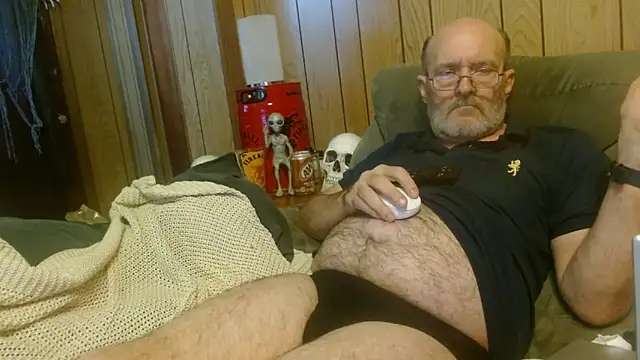 snickers1 online show from September 14, 1:43 pm