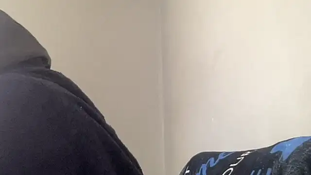 Creamesensation online show from December 6, 4:17 pm