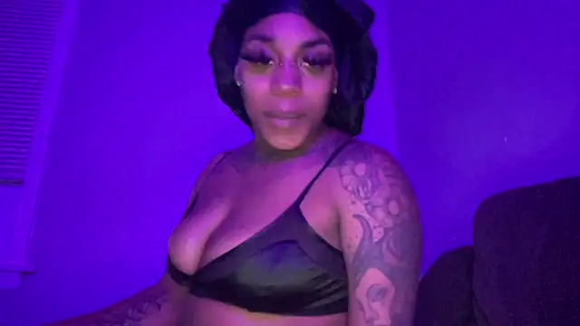 Creamesensation online show from December 7, 2:31 am