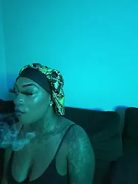 Creamesensation online show from January 17, 1:25 am