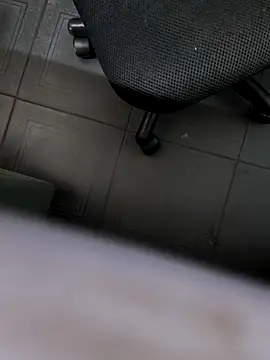 Leo Big online show from April 16, 3:46 pm