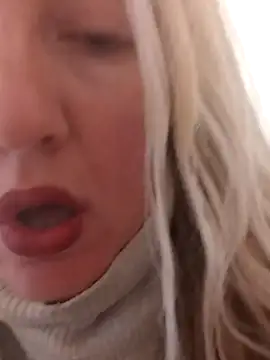 Mllesha74000 online show from February 14, 3:47 pm