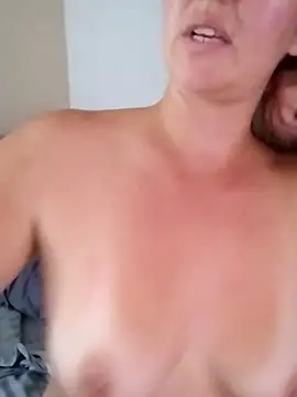 Mllesha74000 online show from September 14, 4:39 pm