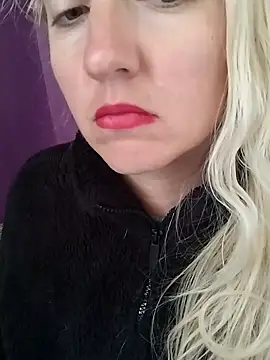 Mllesha74000 online show from October 16, 12:06 pm