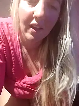 Snapshot of Mllesha74000 chatting on December 18, 7:09 pm Mllesha74000 online show from December 18, 7:09 pm