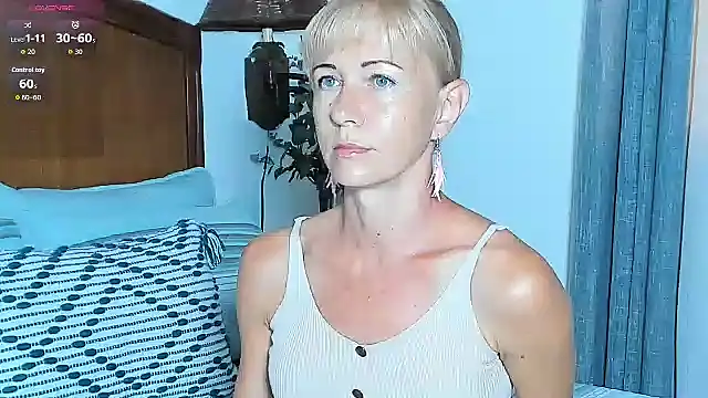 Christine 35 online show from November 6, 12:50 pm