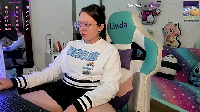 linda-schmidt online show from January 11, 4:38 am