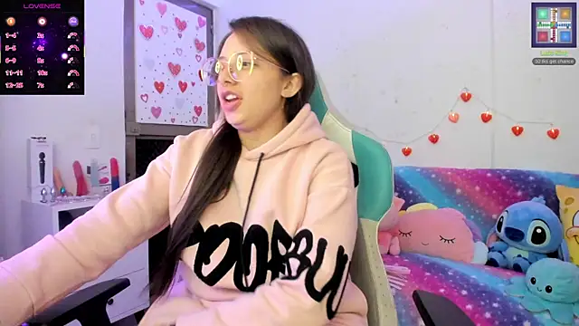 linda-schmidt online show from March 22, 3:52 am