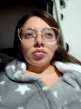 linda-schmidt online show from October 27, 2:04 am