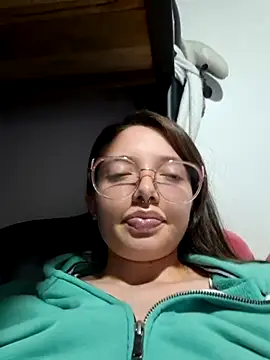 linda-schmidt online show from November 9, 12:09 am