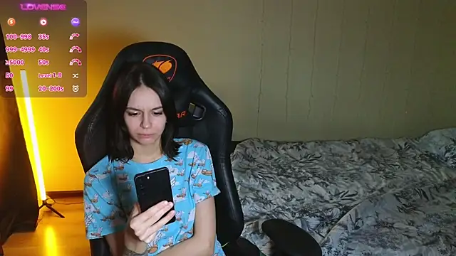 Snapshot of alyssa_sweet chatting on January 31, 10:10 am alyssa sweet online show from January 31, 10:10 am