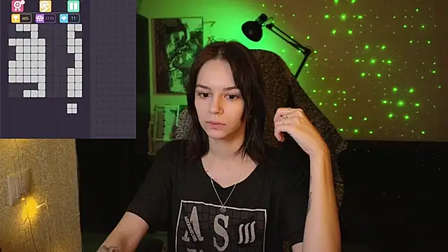 Snapshot of alyssa_sweet chatting on March 11, 8:09 am alyssa sweet online show from March 11, 8:09 am