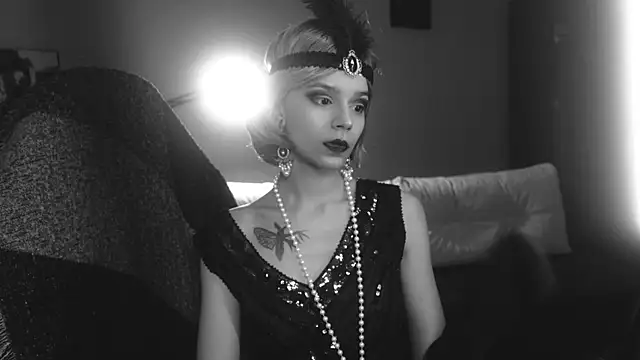 Snapshot of alyssa_sweet chatting on March 17, 5:23 am alyssa sweet online show from March 17, 5:23 am