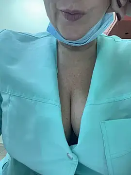 Alice Sweetyyy online show from January 20, 1:00 pm