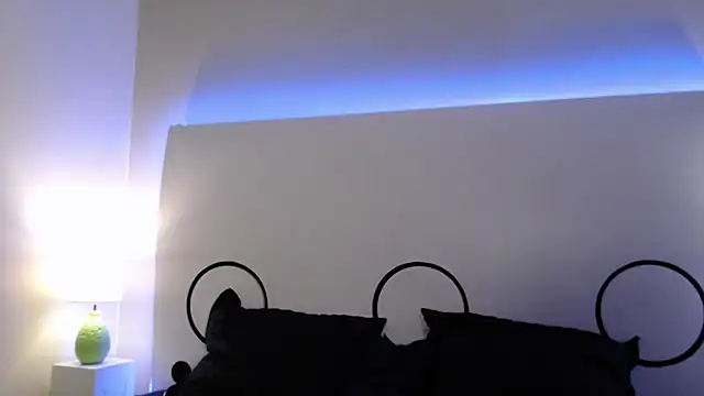 KayaBrown online show from February 21, 6:37 pm