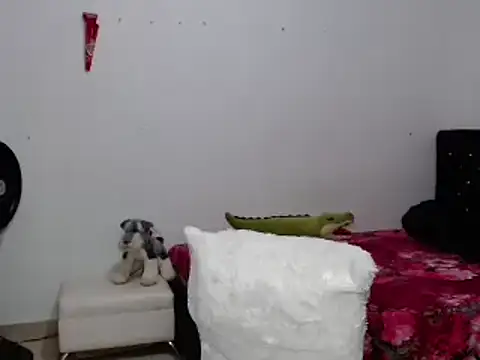 Snapshot of venuz_mendoza20 chatting on February 17, 1:21 pm venuz mendoza20 online show from February 17, 1:21 pm