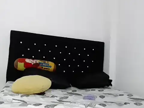 Snapshot of venuz_mendoza20 chatting on March 7, 12:26 am venuz mendoza20 online show from March 7, 12:26 am