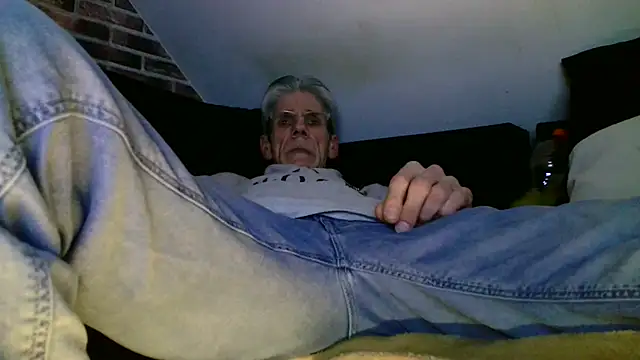 Snapshot of InMeinenMund chatting on March 8, 7:31 pm InMeinenMund online show from March 8, 7:31 pm