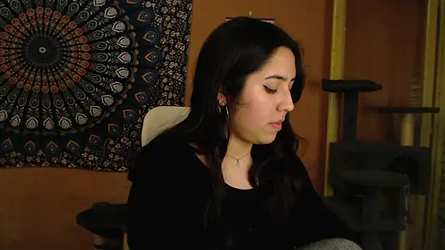 IntimateTales online show from December 5, 1:36 am